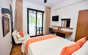 Watercolors Boracay Dive Resort